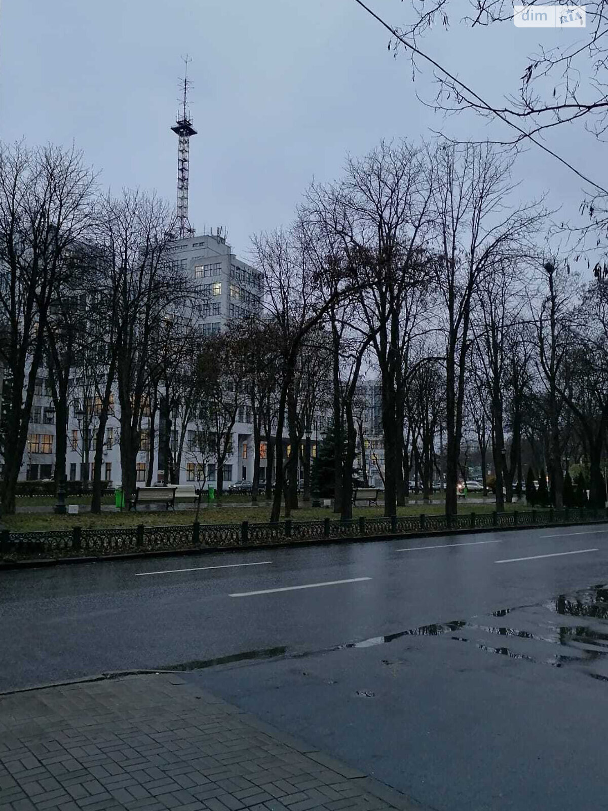 Аренда офисного помещения в Харькове, Науки проспект 3, помещений -, этаж - 1 фото 1