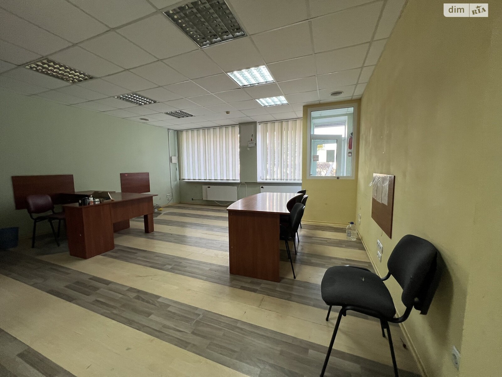 Оренда офісного приміщення в Хмельницькому, Проїзний провулок 10, приміщень - 2, поверх - 1 фото 1 Оренда офісного приміщення в Хмельницькому, Проїзний провулок 10, приміщень - 2, поверх - 1 фото 1