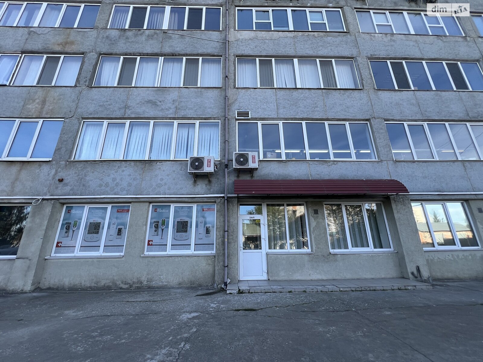 Оренда офісного приміщення в Хмельницькому, Проїзний провулок 10, приміщень - 2, поверх - 1 фото 1 Оренда офісного приміщення в Хмельницькому, Проїзний провулок 10, приміщень - 2, поверх - 1 фото 1