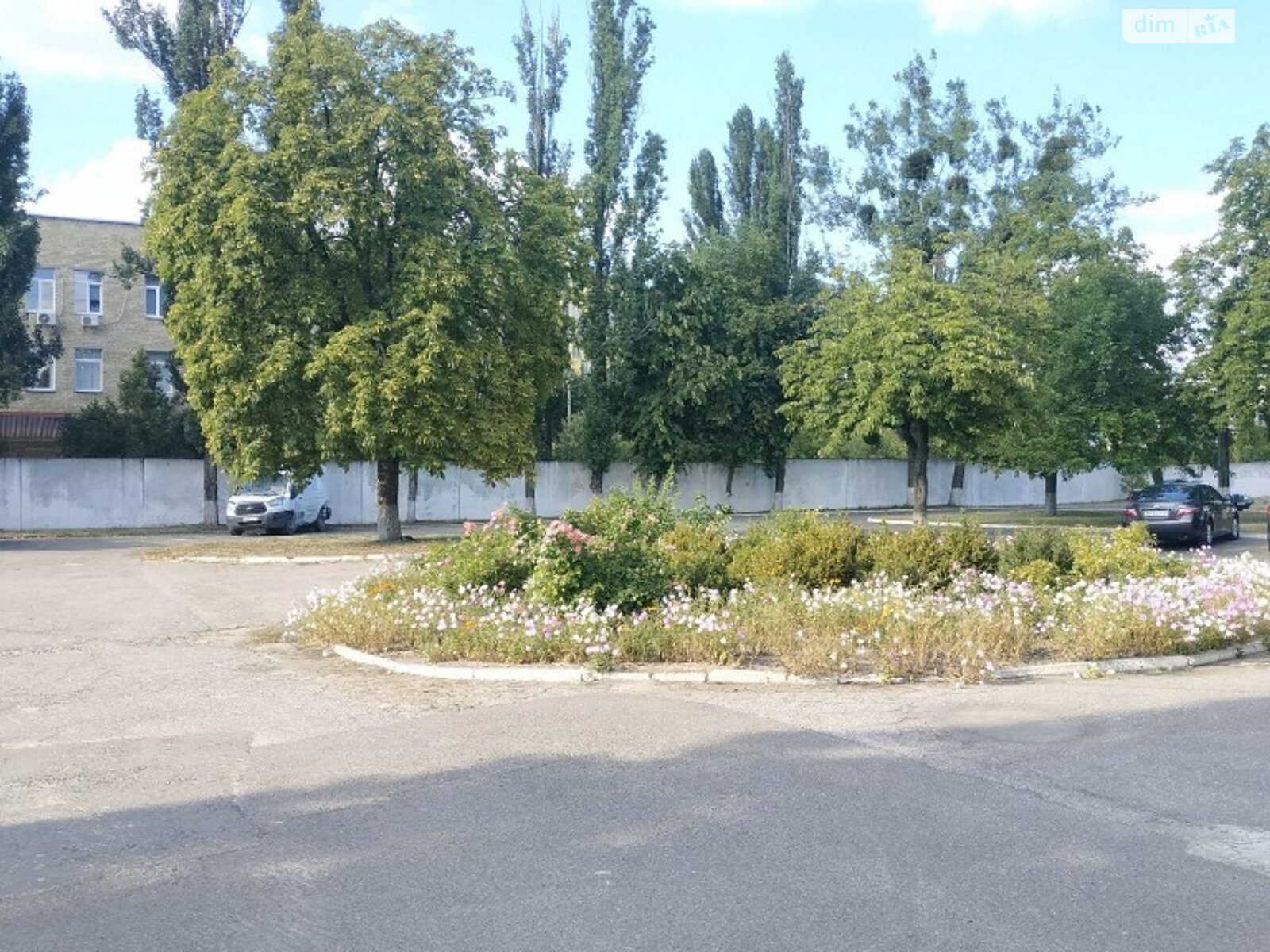 Оренда офісного приміщення в Києві, Березнева вулиця, приміщень - 1, поверх - 3 фото 1 Оренда офісного приміщення в Києві, Березнева вулиця, приміщень - 1, поверх - 3 фото 1