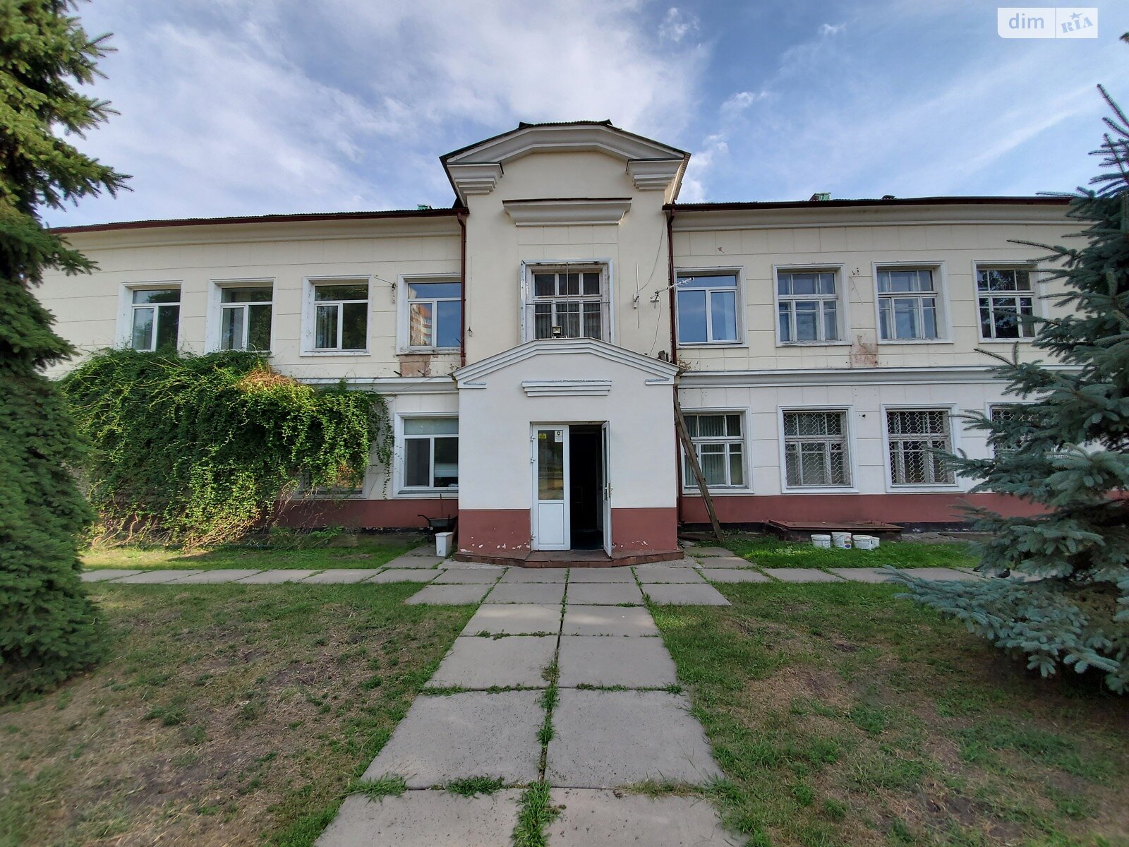 Аренда офисного помещения в Киеве, Верховного Совета бульвар 20, помещений - 20, этаж - 1 фото 1 Аренда офисного помещения в Киеве, Верховного Совета бульвар 20, помещений - 20, этаж - 1 фото 1
