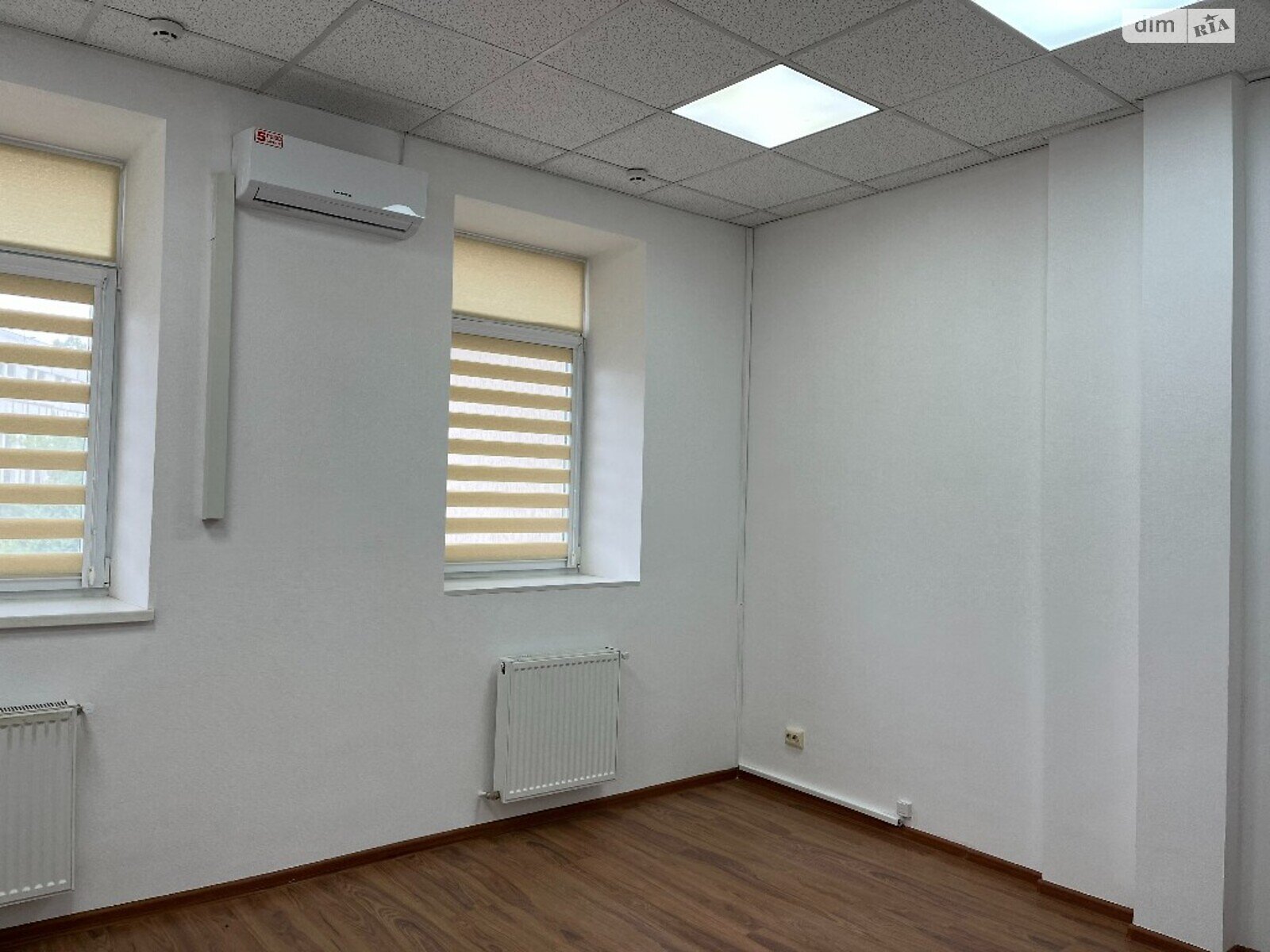 Аренда офисного помещения в Киеве, Боткина улица, помещений - 6, этаж - 3 фото 1