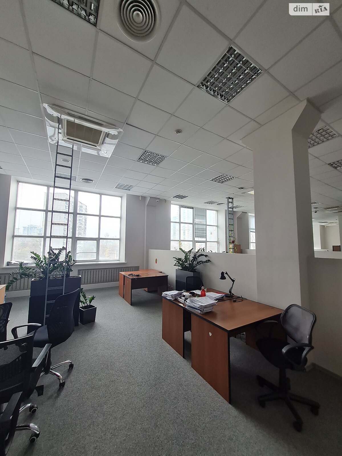 Аренда офисного помещения в Киеве, Сурикова улица, помещений -, этаж - 4 фото 1