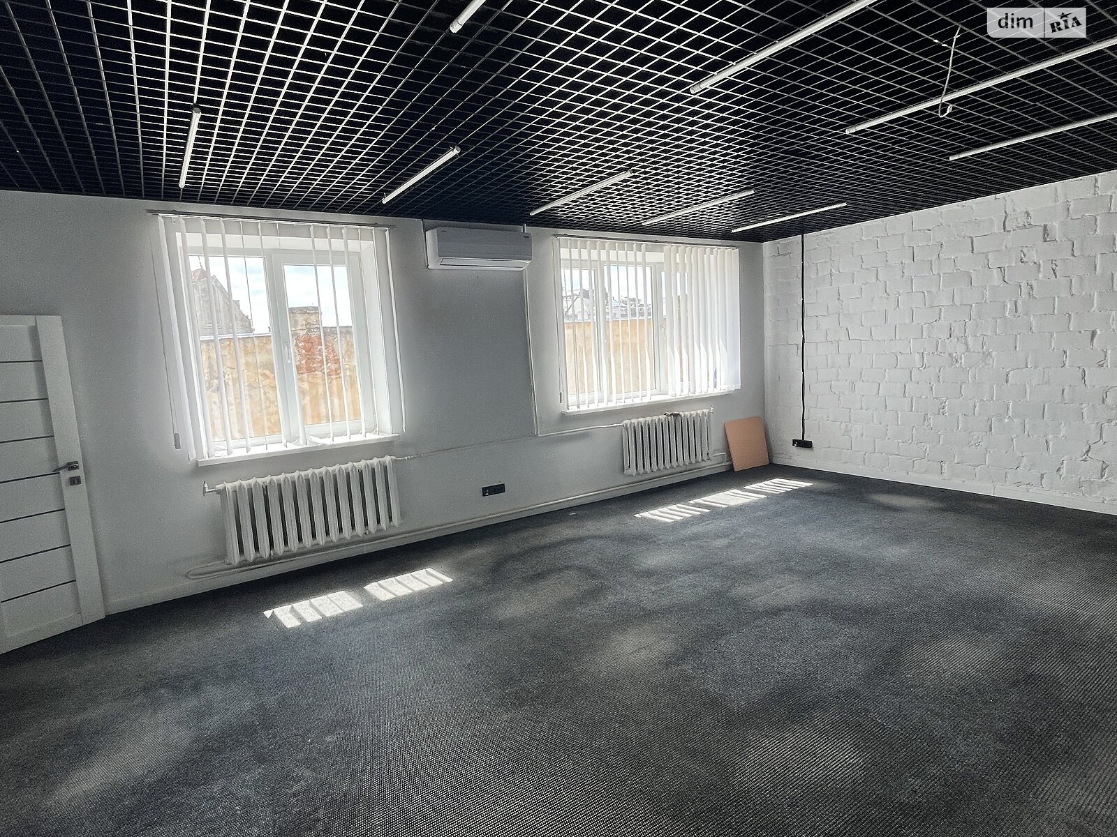 Аренда офисного помещения в Львове, Винниченко Владимира улица 6, помещений - 2, этаж - 5 фото 1