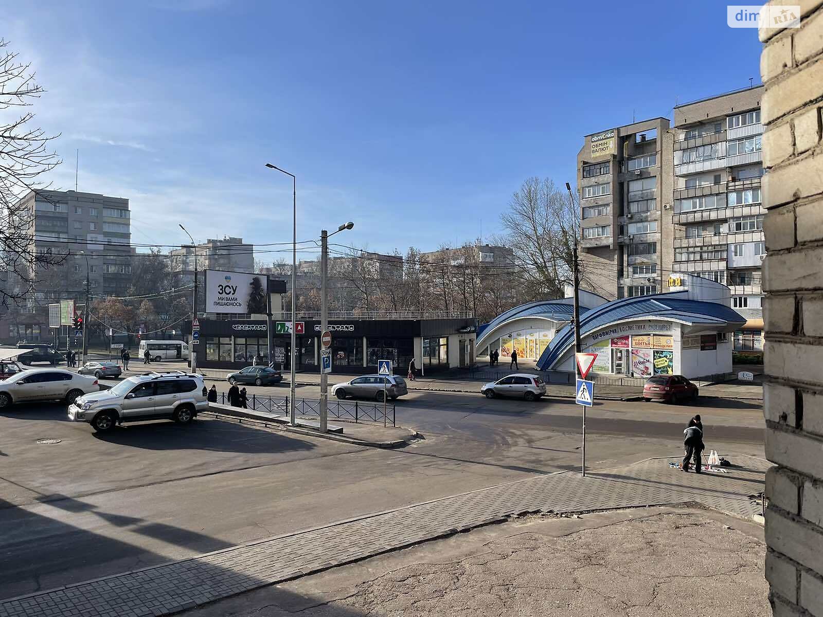 Аренда офисного помещения в Николаеве, Центральный проспект 152, помещений -, этаж - 1 фото 1