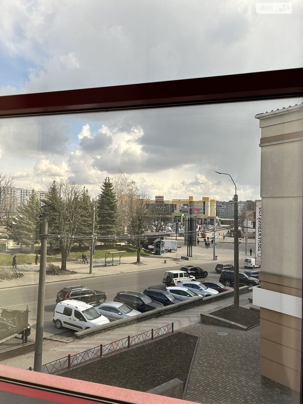 Аренда офисного помещения в Ровно, Богоявленская улица 3, помещений - 1, этаж - 2 фото 1