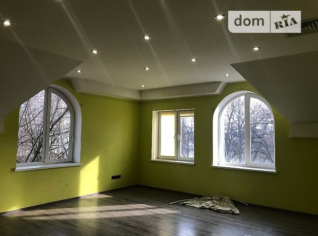 Аренда офисного помещения в Ужгороде, Независимости набережная, помещений - 1, этаж - 3 фото 1 Аренда офисного помещения в Ужгороде, Независимости набережная, помещений - 1, этаж - 3 фото 1