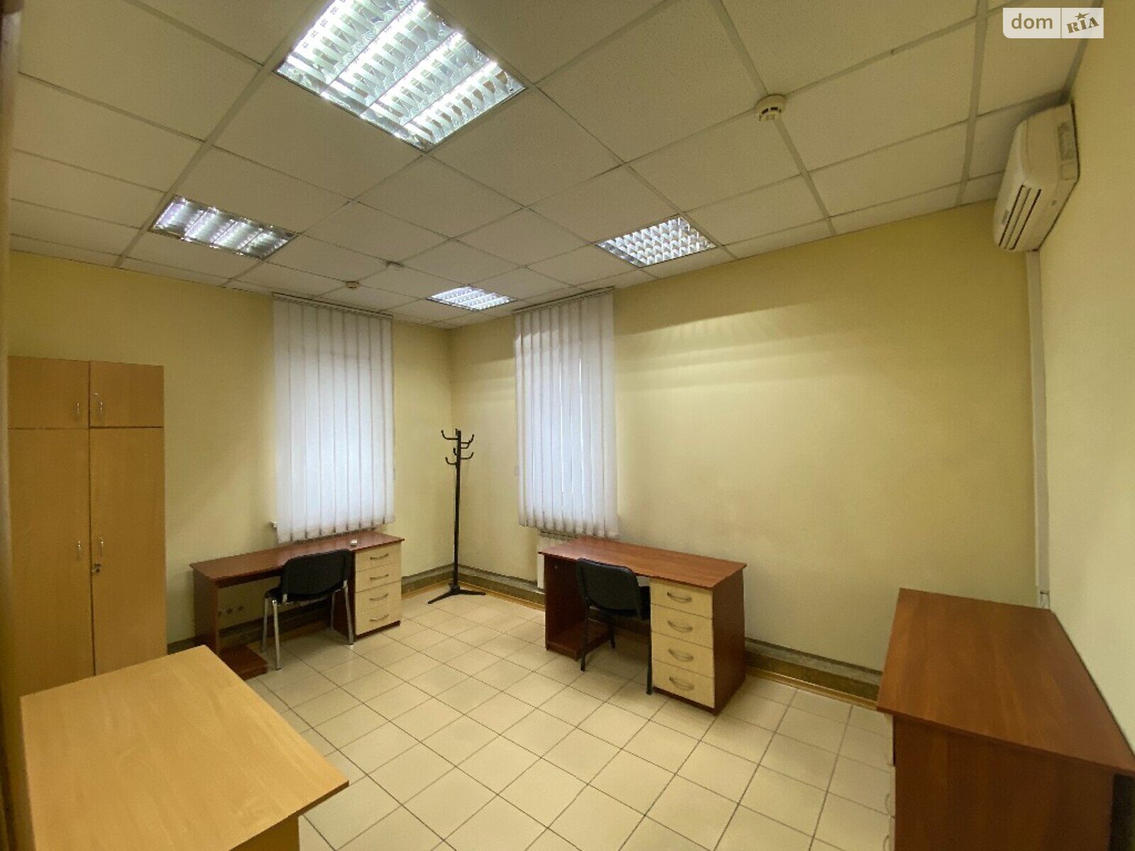 Оренда офісного приміщення в Вінниці, Коцюбинського проспект, приміщень - 8, поверх - 3 фото 1