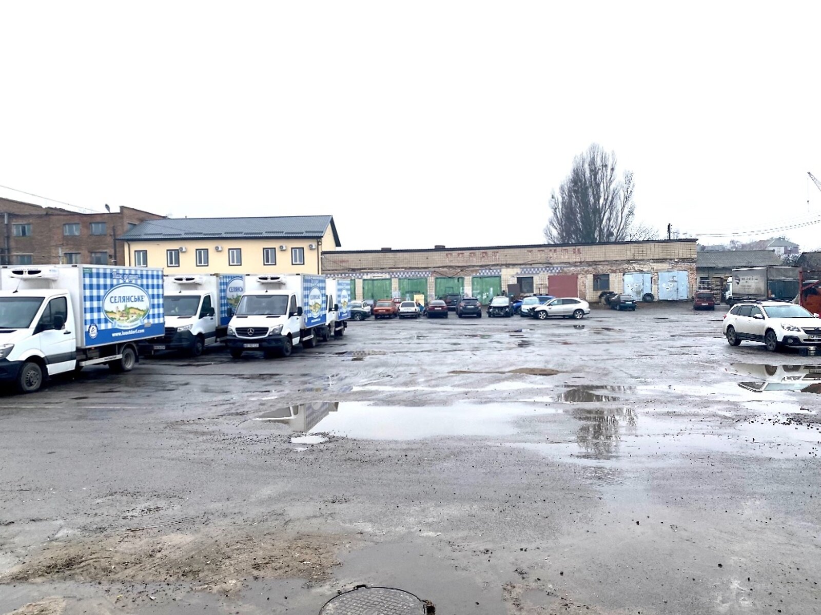 Оренда офісного приміщення в Вінниці, Левка Лук’яненка (Ватутіна) вулиця, приміщень - 1, поверх - 1 фото 1 Оренда офісного приміщення в Вінниці, Левка Лук’яненка (Ватутіна) вулиця, приміщень - 1, поверх - 1 фото 1
