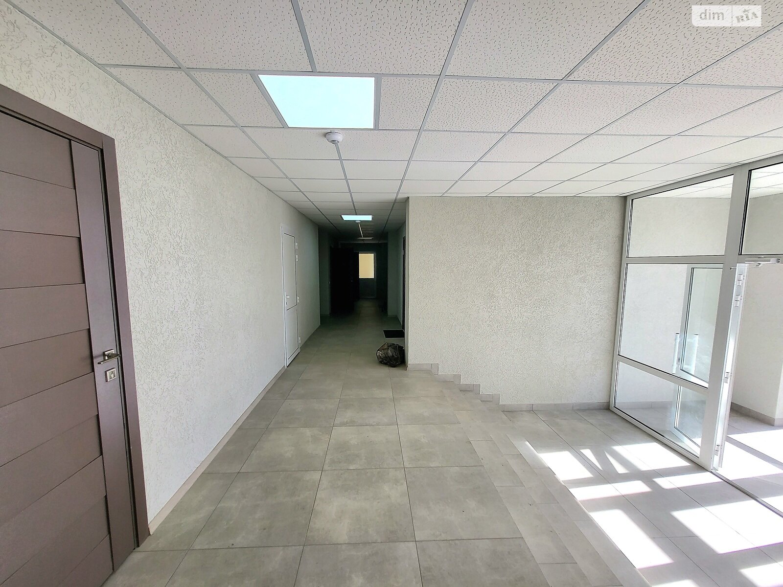Аренда офисного помещения в Якушинцах, Хмельницьке шосе, помещений - 4, этаж - 1 фото 1