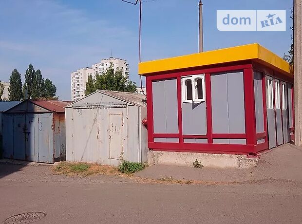 Отдельно стоящий гараж под легковое авто в Белой Церкви, площадь 18 кв.м. фото 1 Отдельно стоящий гараж под легковое авто в Белой Церкви, площадь 18 кв.м. фото 1