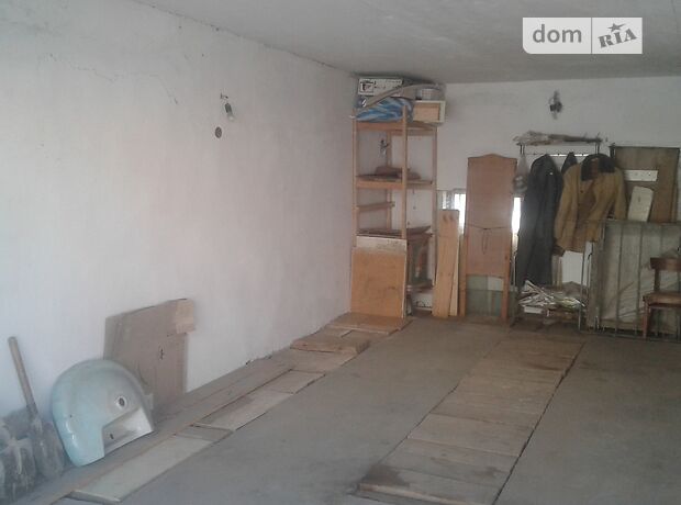 Отдельно стоящий гараж под легковое авто в Черновцах, площадь 28 кв.м. фото 1