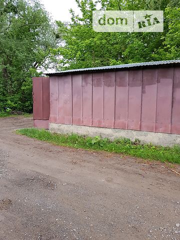 Отдельно стоящий гараж под бус в Черновцах, площадь 24 кв.м. фото 1 Отдельно стоящий гараж под бус в Черновцах, площадь 24 кв.м. фото 1