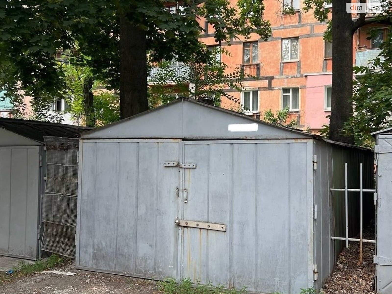 Окремий гараж під легкове авто в Дніпрі, площа 21 кв.м. фото 1 Окремий гараж під легкове авто в Дніпрі, площа 21 кв.м. фото 1
