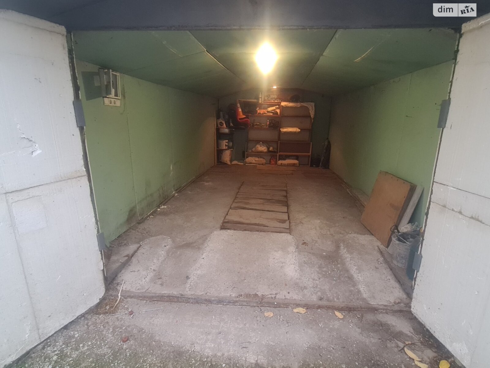 Отдельно стоящий гараж под легковое авто в Днепре, площадь 17.4 кв.м. фото 1