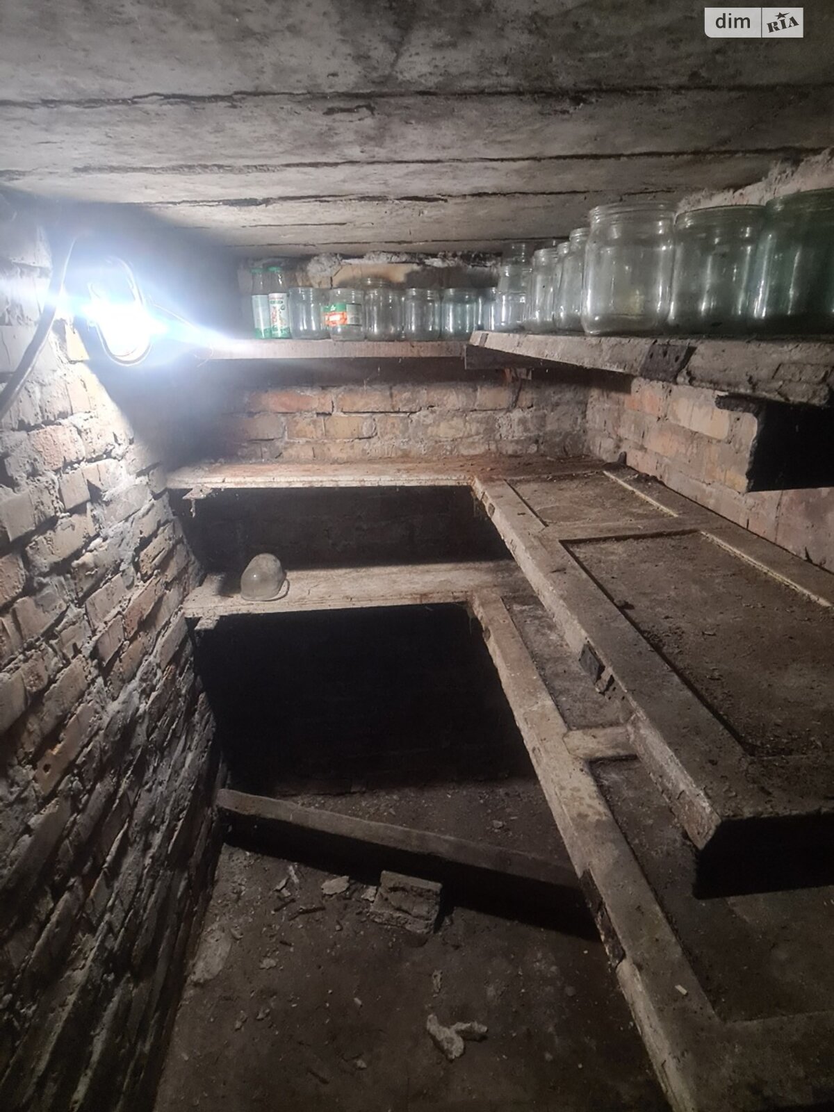 Отдельно стоящий гараж под легковое авто в Днепре, площадь 17.4 кв.м. фото 1