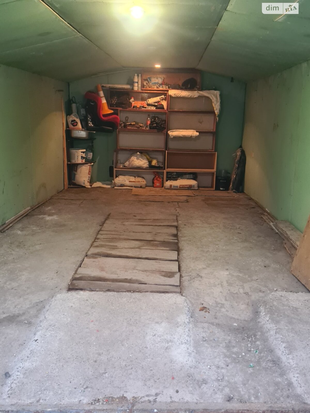 Отдельно стоящий гараж под легковое авто в Днепре, площадь 17.4 кв.м. фото 1