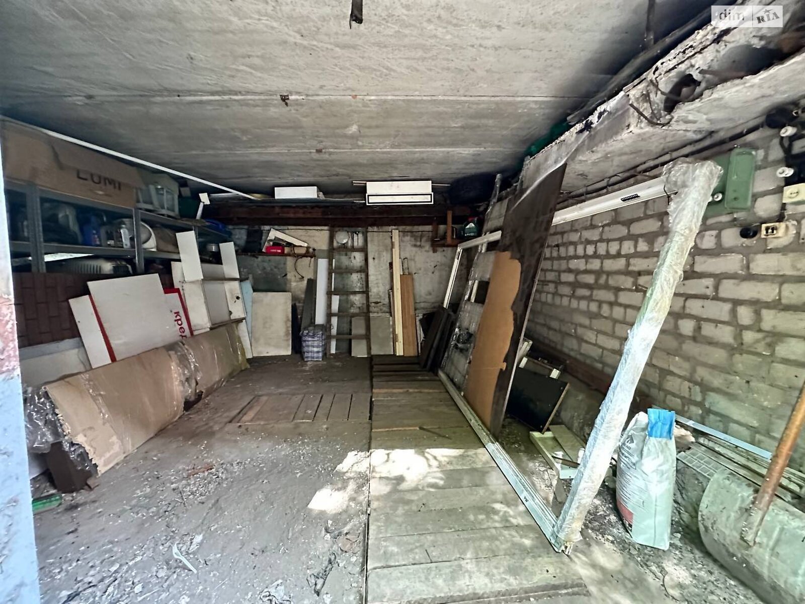 Отдельно стоящий гараж под легковое авто в Днепре, площадь 16 кв.м. фото 1 Отдельно стоящий гараж под легковое авто в Днепре, площадь 16 кв.м. фото 1