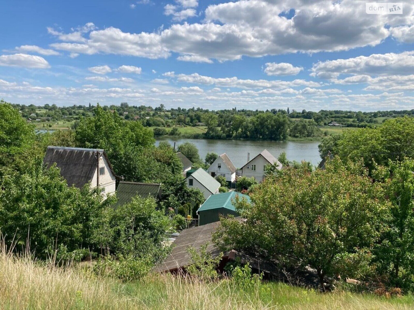 Отдельно стоящий гараж под легковое авто в Червоном, площадь 20 кв.м. фото 1