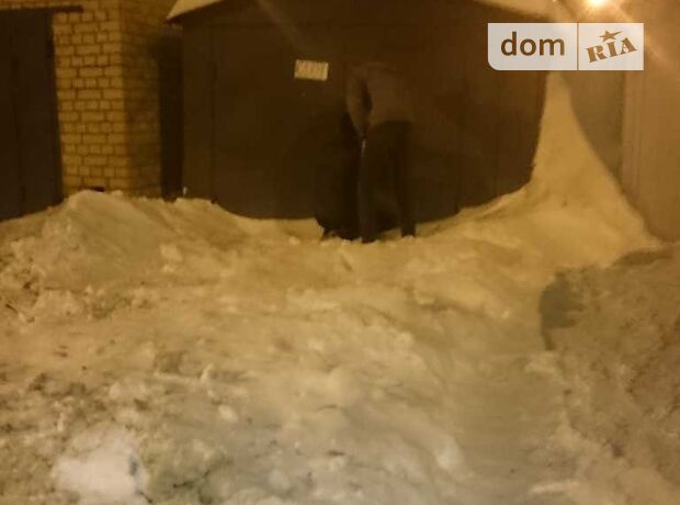 Отдельно стоящий гараж под легковое авто в Харькове, площадь 15 кв.м. фото 2 Отдельно стоящий гараж под легковое авто в Харькове, площадь 15 кв.м. фото 2