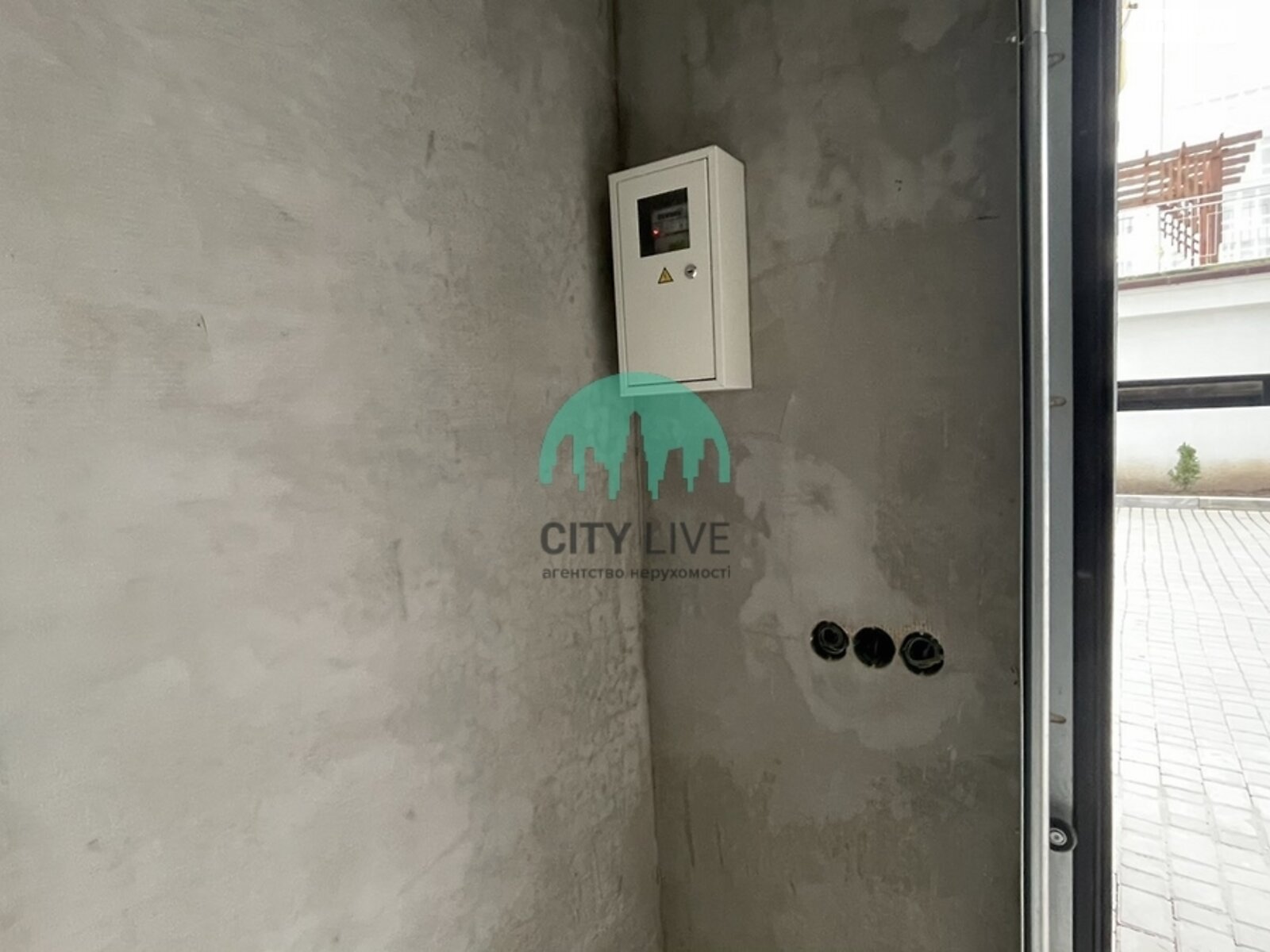 Отдельно стоящий гараж под легковое авто в Ивано-Франковске, площадь 20 кв.м. фото 1 Отдельно стоящий гараж под легковое авто в Ивано-Франковске, площадь 20 кв.м. фото 1