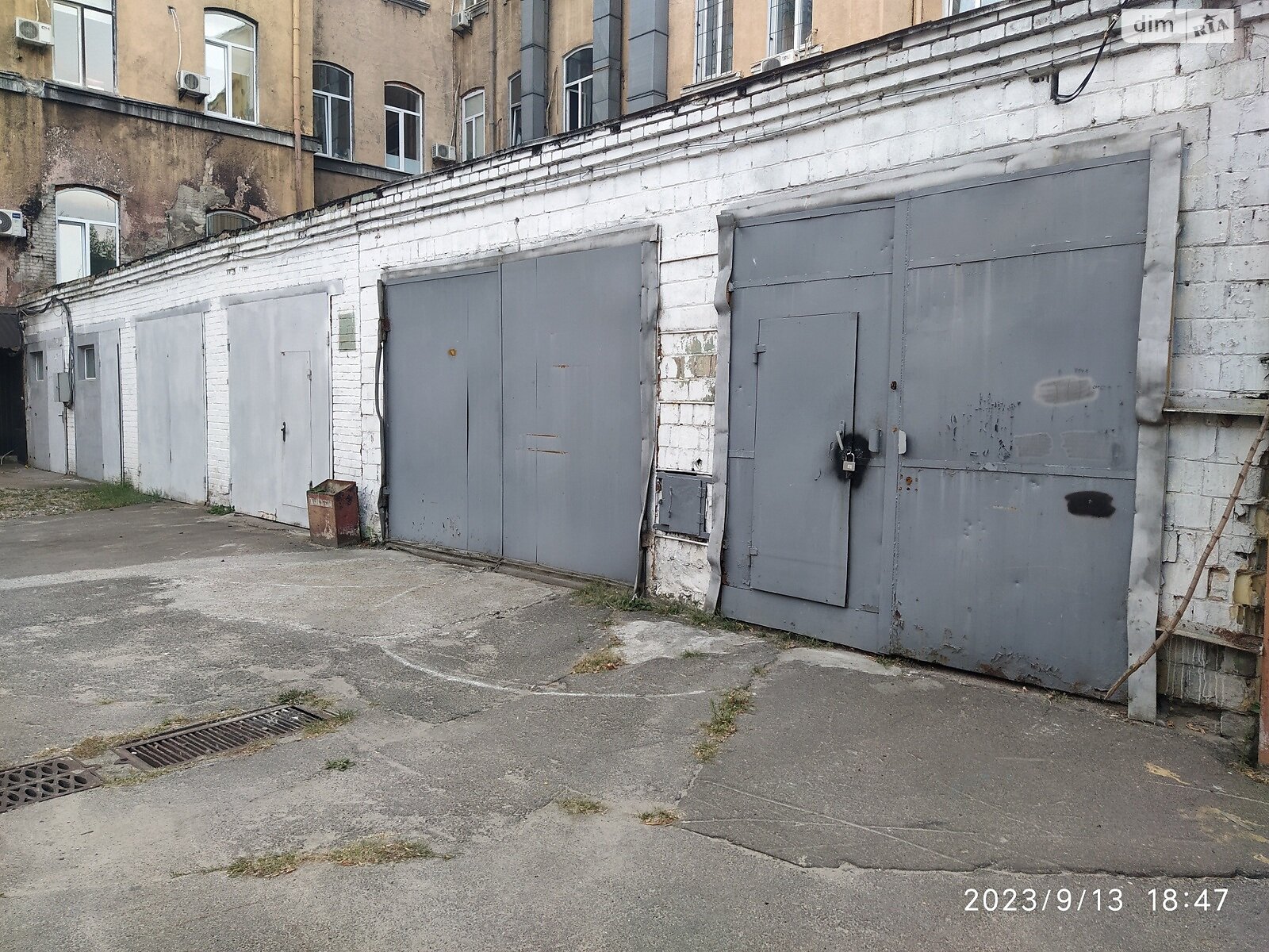 Окремий гараж під легкове авто в Києві, площа 355 кв.м. фото 1