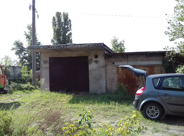 Отдельно стоящий гараж универсальный в Киеве, площадь 50 кв.м. фото 1 Отдельно стоящий гараж универсальный в Киеве, площадь 50 кв.м. фото 1