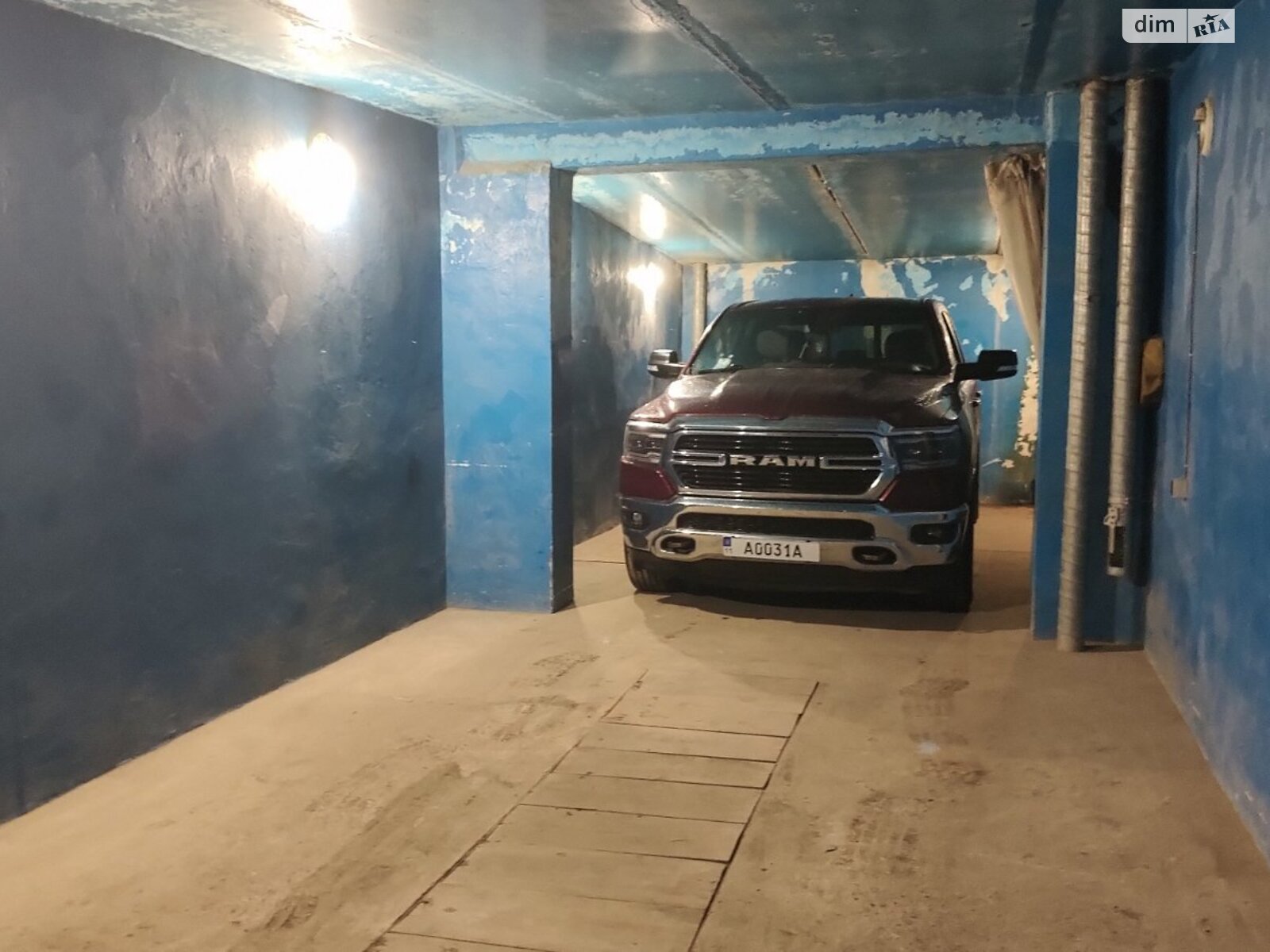 Отдельно стоящий гараж под легковое авто в Киеве, площадь 90 кв.м. фото 1 Отдельно стоящий гараж под легковое авто в Киеве, площадь 90 кв.м. фото 1