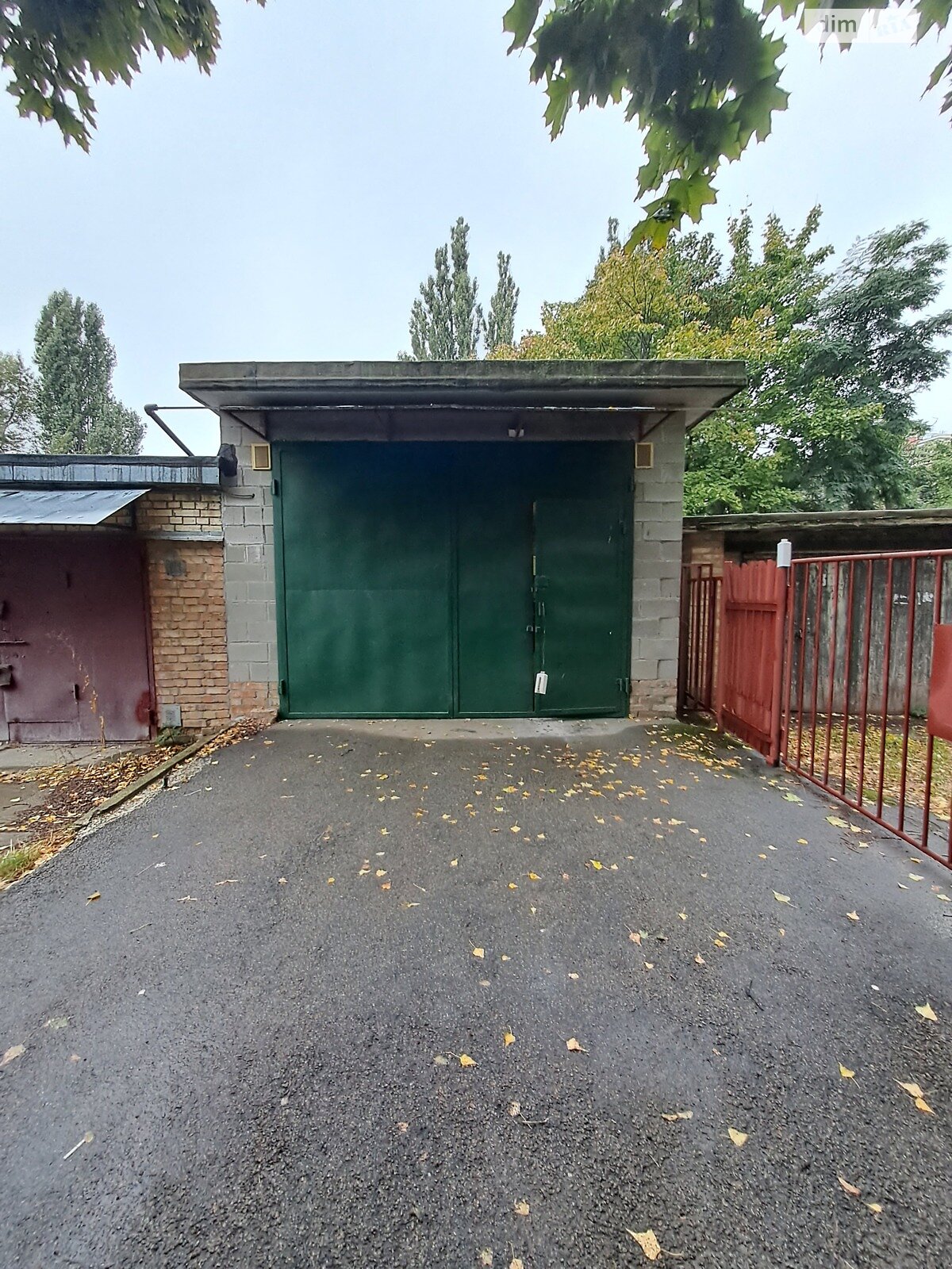 Отдельно стоящий гараж универсальный в Киеве, площадь 40 кв.м. фото 1 Отдельно стоящий гараж универсальный в Киеве, площадь 40 кв.м. фото 1