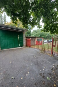 Отдельно стоящий гараж универсальный в Киеве, площадь 40 кв.м. фото 2 Отдельно стоящий гараж универсальный в Киеве, площадь 40 кв.м. фото 2