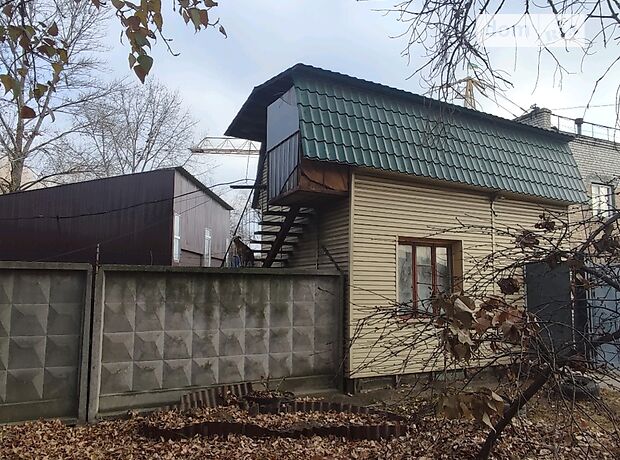 Отдельно стоящий гараж под бус в Киеве, площадь 70 кв.м. фото 1 Отдельно стоящий гараж под бус в Киеве, площадь 70 кв.м. фото 1