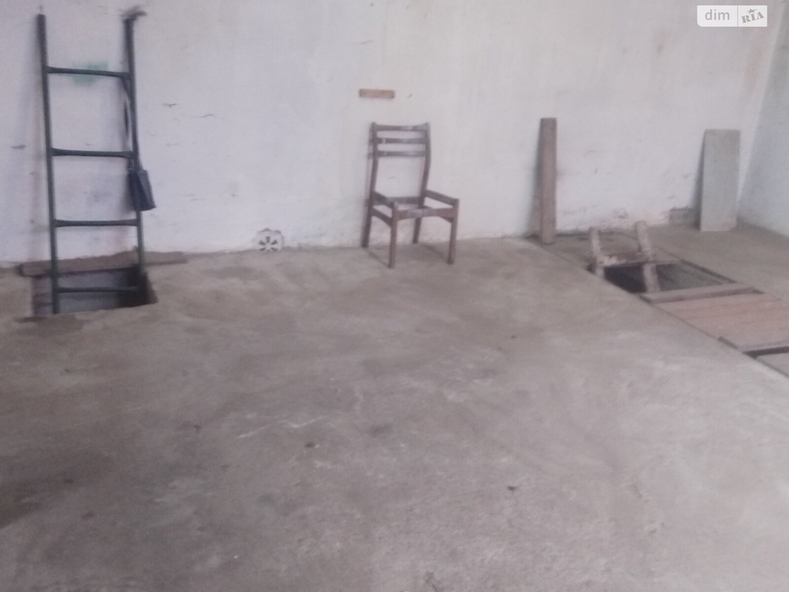 Отдельно стоящий гараж универсальный в Луцке, площадь 35.35 кв.м. фото 1