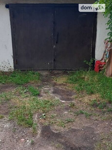 Отдельно стоящий гараж универсальный в Львове, площадь 16 кв.м. фото 1 Отдельно стоящий гараж универсальный в Львове, площадь 16 кв.м. фото 1