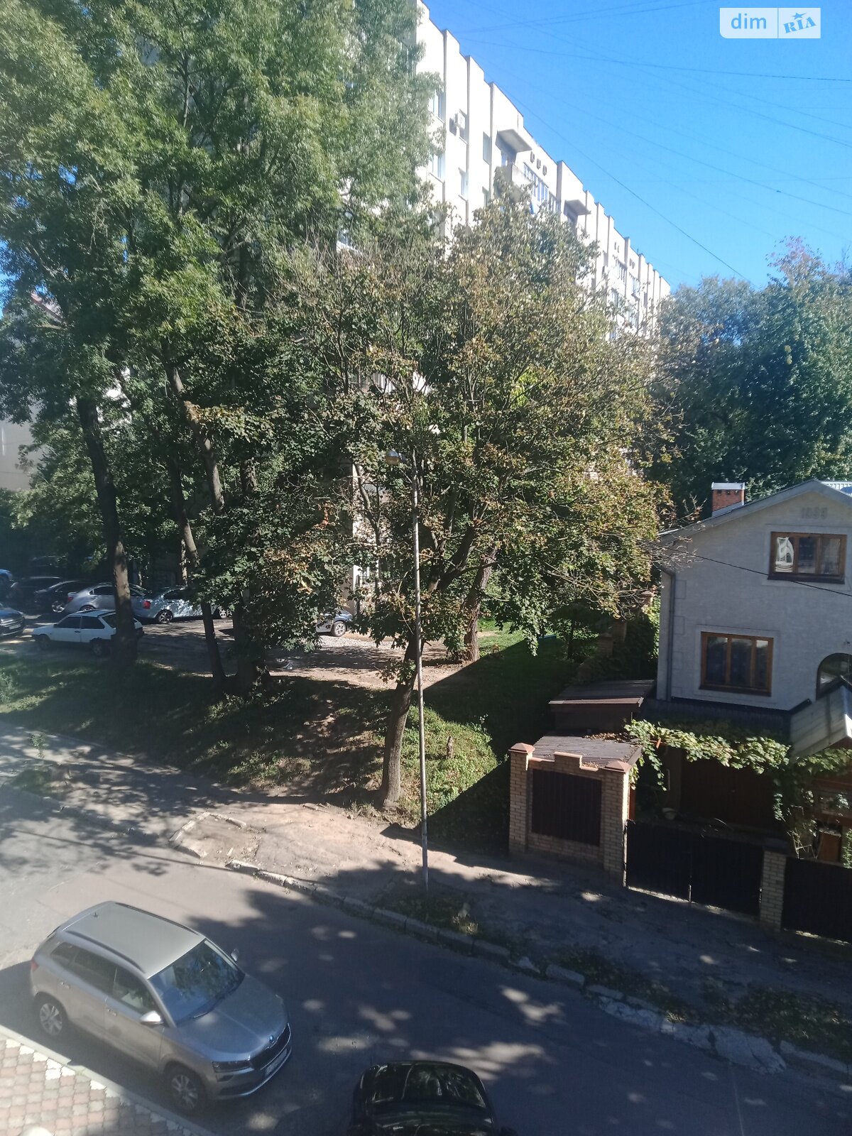 Окремий гараж під легкове авто в Львові, площа 28 кв.м. фото 1 Окремий гараж під легкове авто в Львові, площа 28 кв.м. фото 1