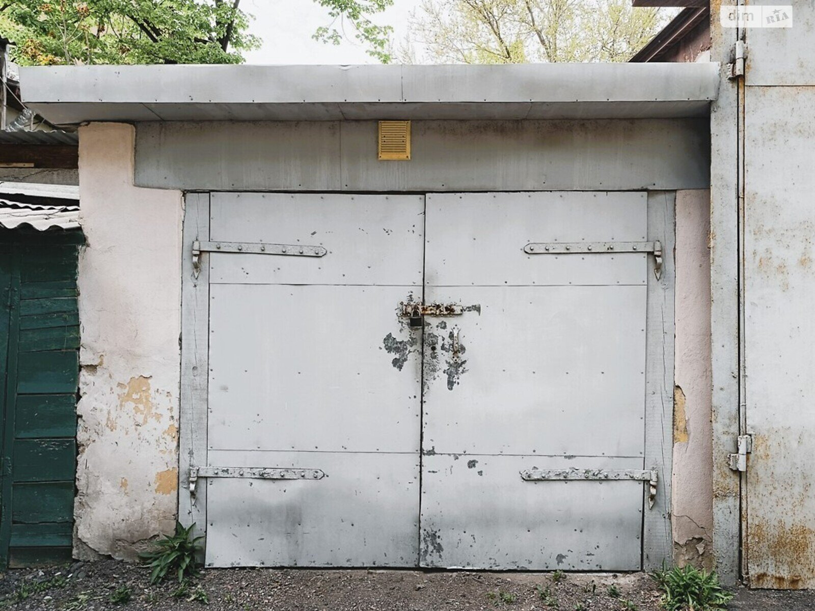 Отдельно стоящий гараж под легковое авто в Одессе, площадь 16 кв.м. фото 1