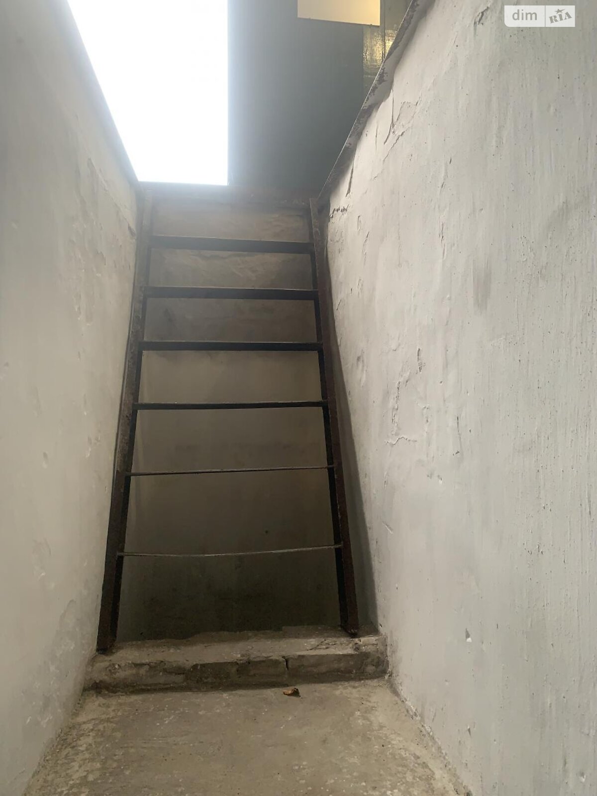 Отдельно стоящий гараж универсальный в Ровно, площадь 24.6 кв.м. фото 1