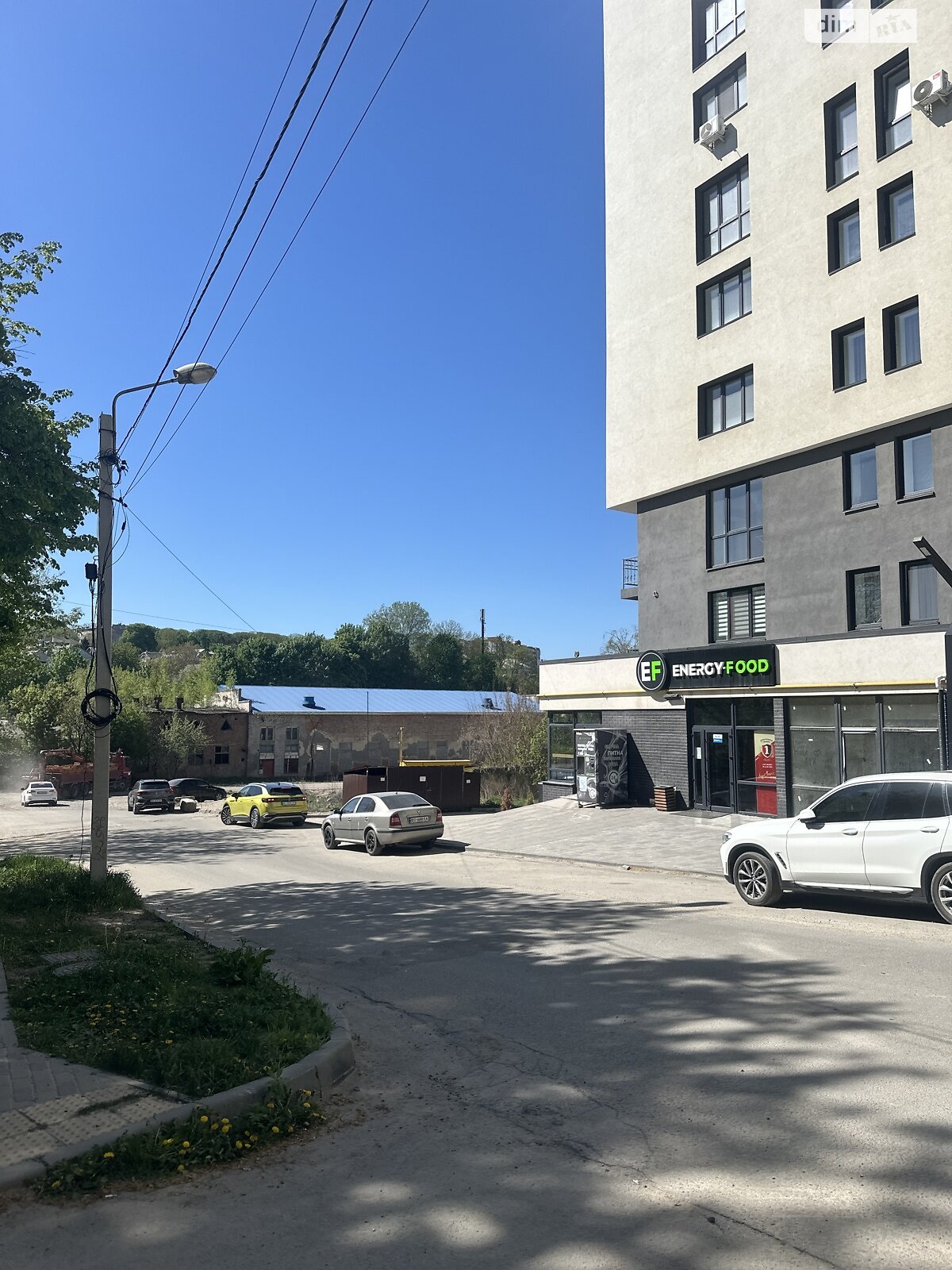 Отдельно стоящий гараж под легковое авто в Тернополе, площадь 31.5 кв.м. фото 1 Отдельно стоящий гараж под легковое авто в Тернополе, площадь 31.5 кв.м. фото 1