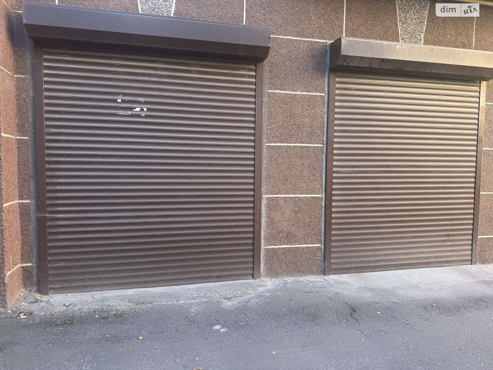 Отдельно стоящий гараж под легковое авто в Тернополе, площадь 16.8 кв.м. фото 1 Отдельно стоящий гараж под легковое авто в Тернополе, площадь 16.8 кв.м. фото 1