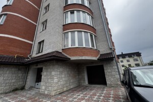 Отдельно стоящий гараж под легковое авто в Тернополе, площадь 30 кв.м. фото 2