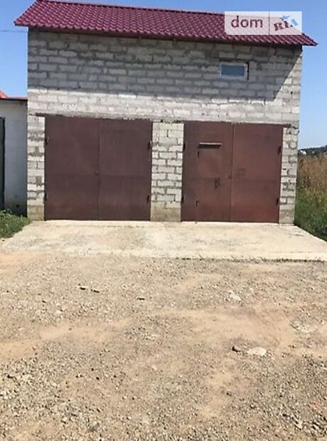 Отдельно стоящий гараж под бус в Трускавце, площадь 180 кв.м. фото 1 Отдельно стоящий гараж под бус в Трускавце, площадь 180 кв.м. фото 1