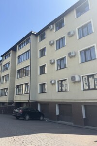 Отдельно стоящий гараж под легковое авто в Ужгороде, площадь 20 кв.м. фото 2