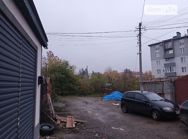 Отдельно стоящий гараж под легковое авто в Ужгороде, площадь 56 кв.м. фото 1 Отдельно стоящий гараж под легковое авто в Ужгороде, площадь 56 кв.м. фото 1