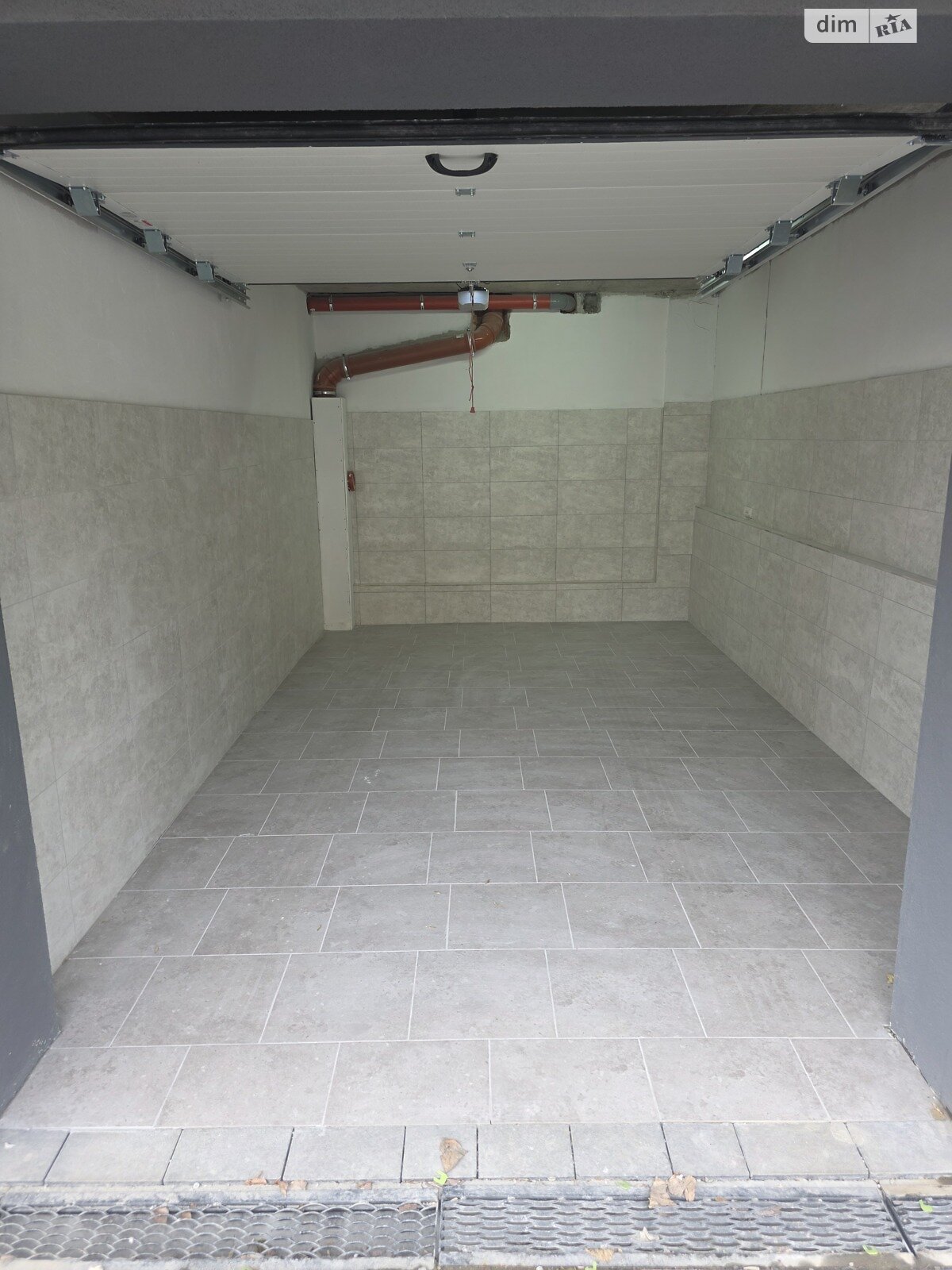 Окремий гараж під легкове авто в Ужгороді, площа 20 кв.м. фото 1