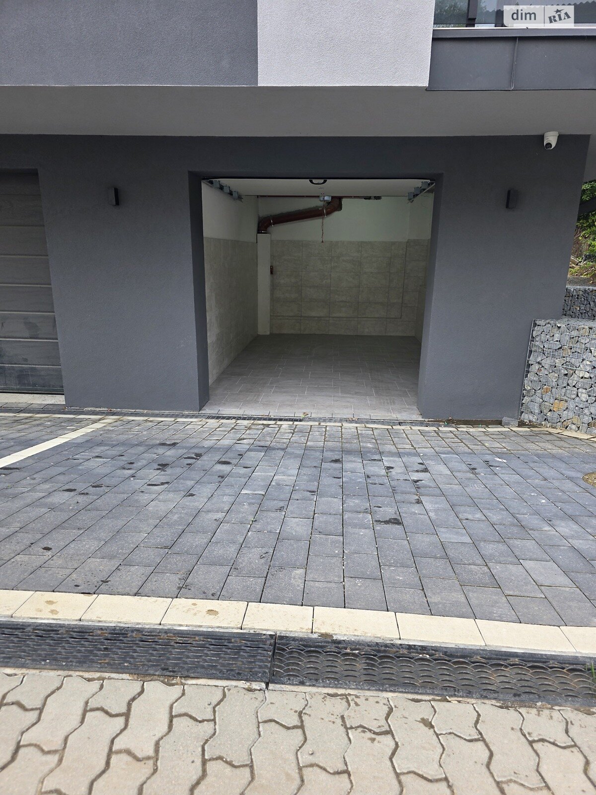 Окремий гараж під легкове авто в Ужгороді, площа 20 кв.м. фото 1