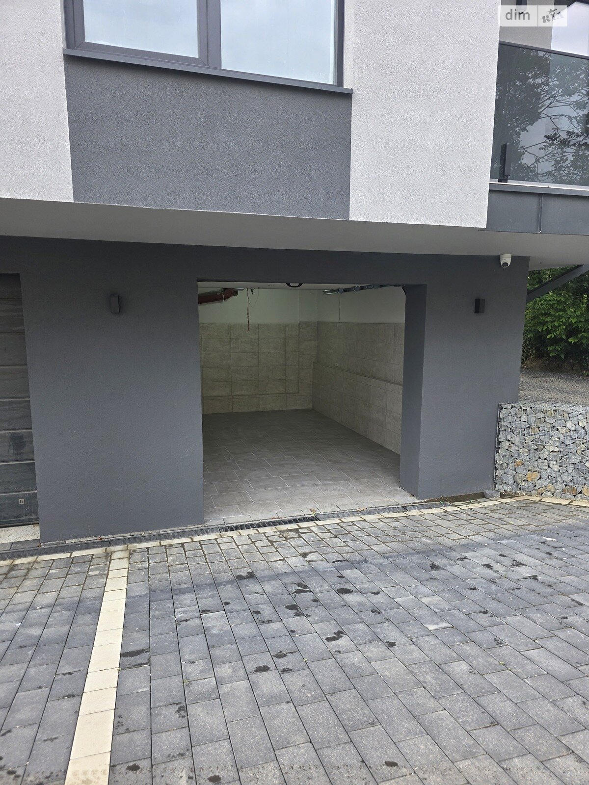 Окремий гараж під легкове авто в Ужгороді, площа 20 кв.м. фото 1