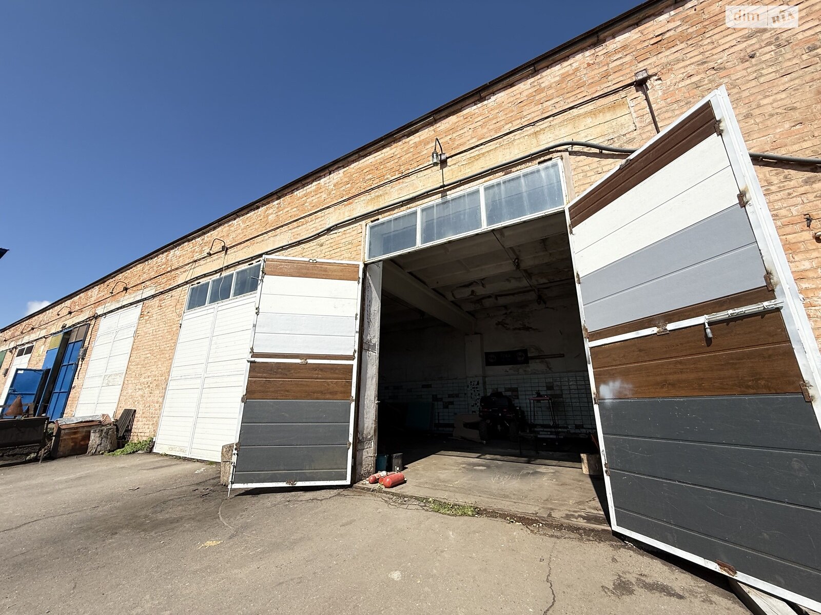 Окремий гараж універсальний в Вінниці, площа 180 кв.м. фото 1