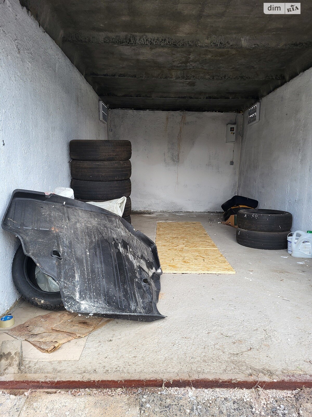 Отдельно стоящий гараж под легковое авто в Виннице, площадь 18 кв.м. фото 1 Отдельно стоящий гараж под легковое авто в Виннице, площадь 18 кв.м. фото 1