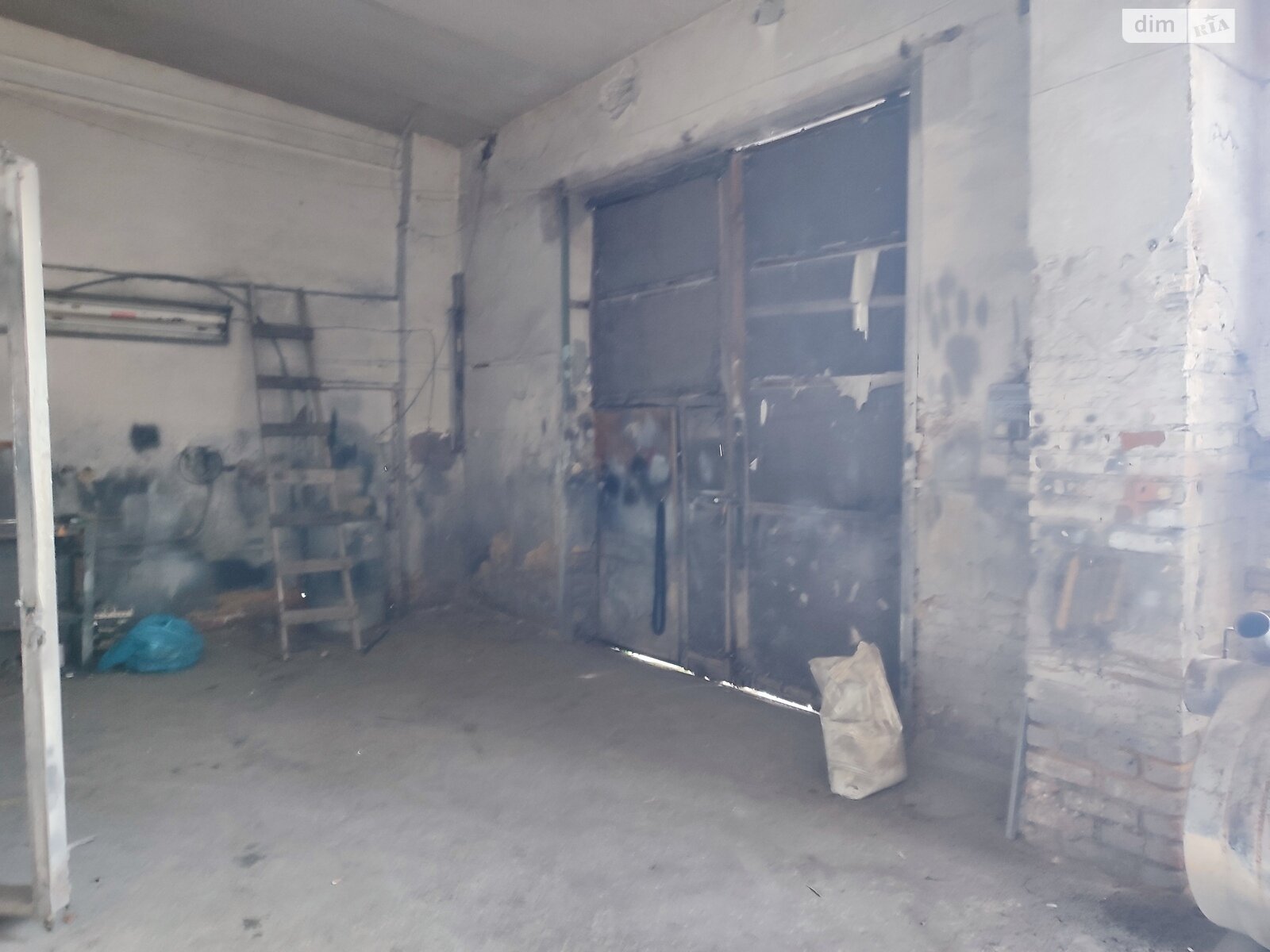 Отдельно стоящий гараж под бус в Виннице, площадь 180 кв.м. фото 1