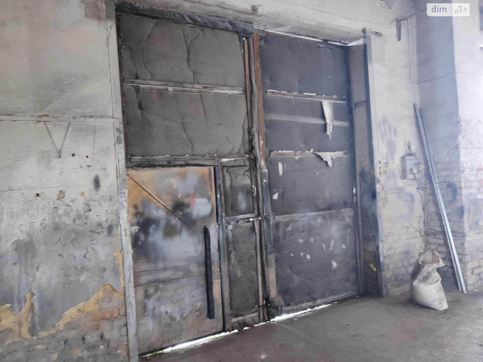 Отдельно стоящий гараж под бус в Виннице, площадь 180 кв.м. фото 1