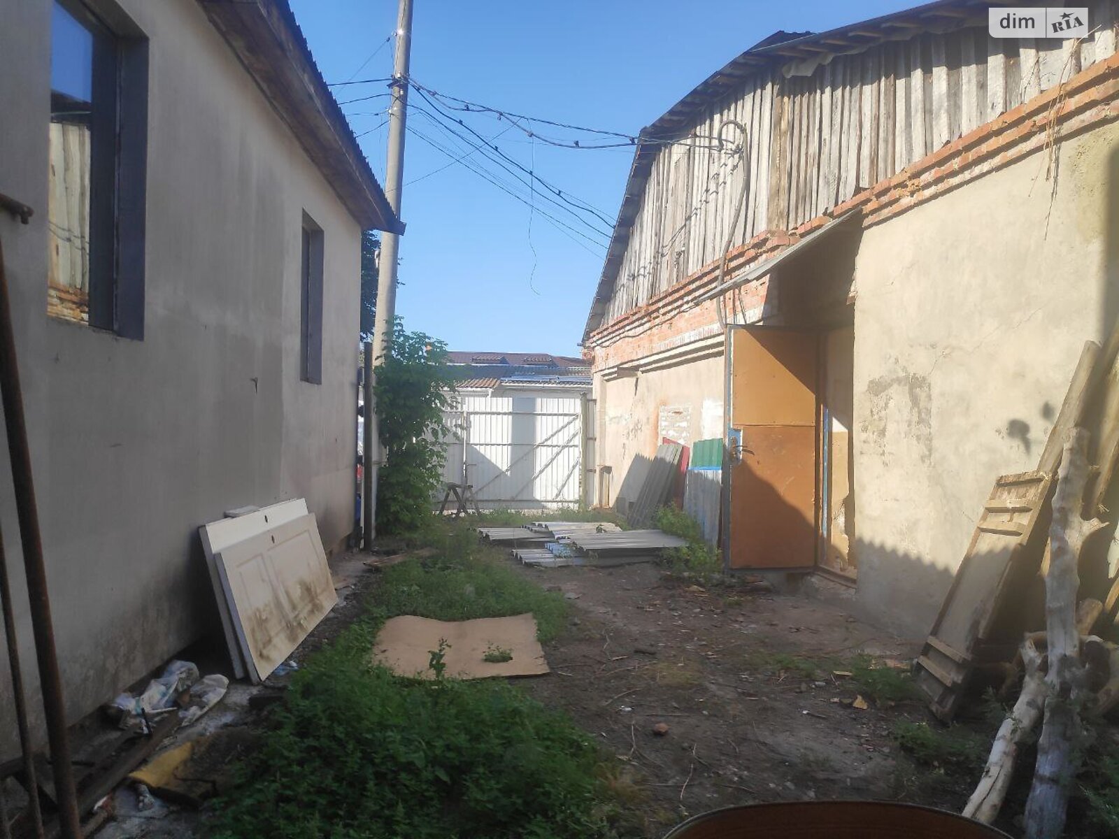 Окремий гараж універсальний в Вінниці, площа 94 кв.м. фото 1 Окремий гараж універсальний в Вінниці, площа 94 кв.м. фото 1
